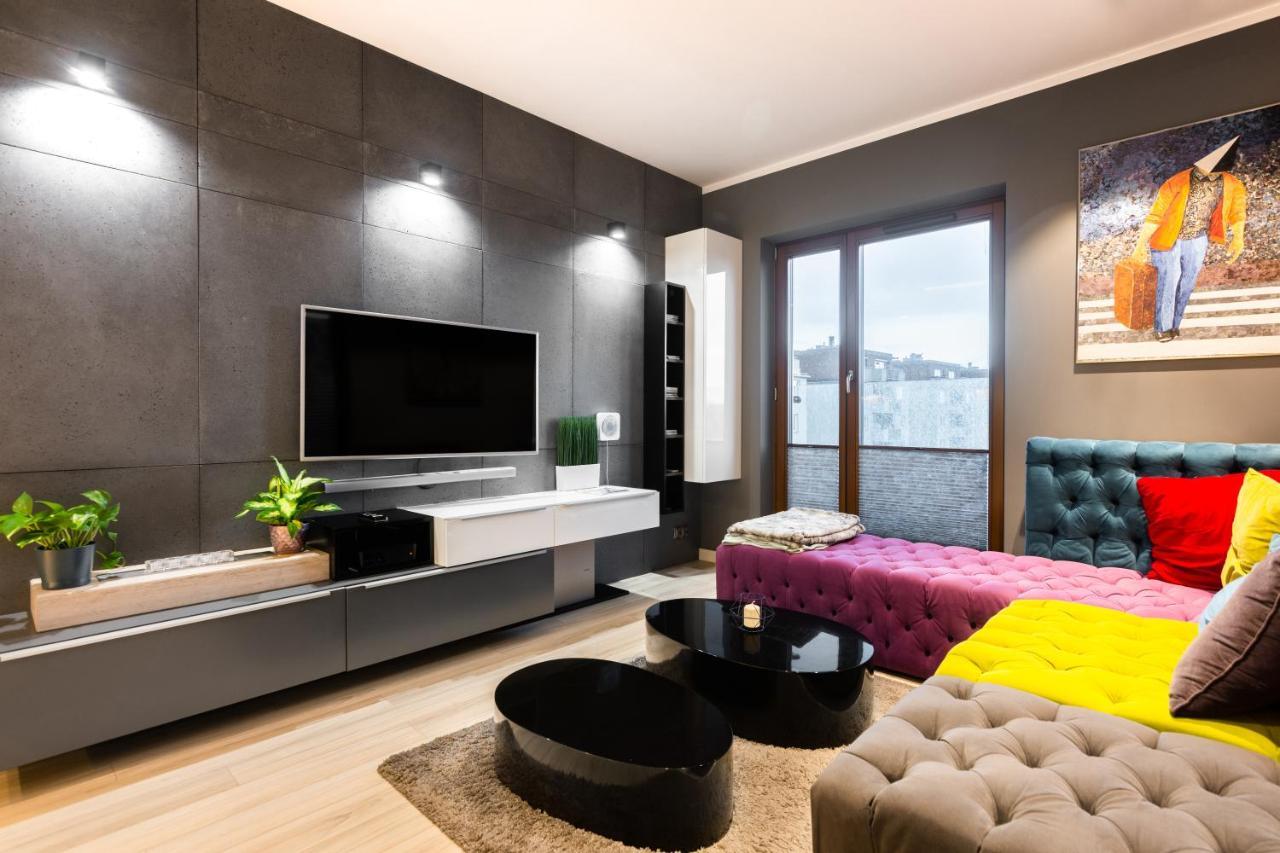 Elegant Business Accommodation With Parking - By Upstairs Cracovia Esterno foto